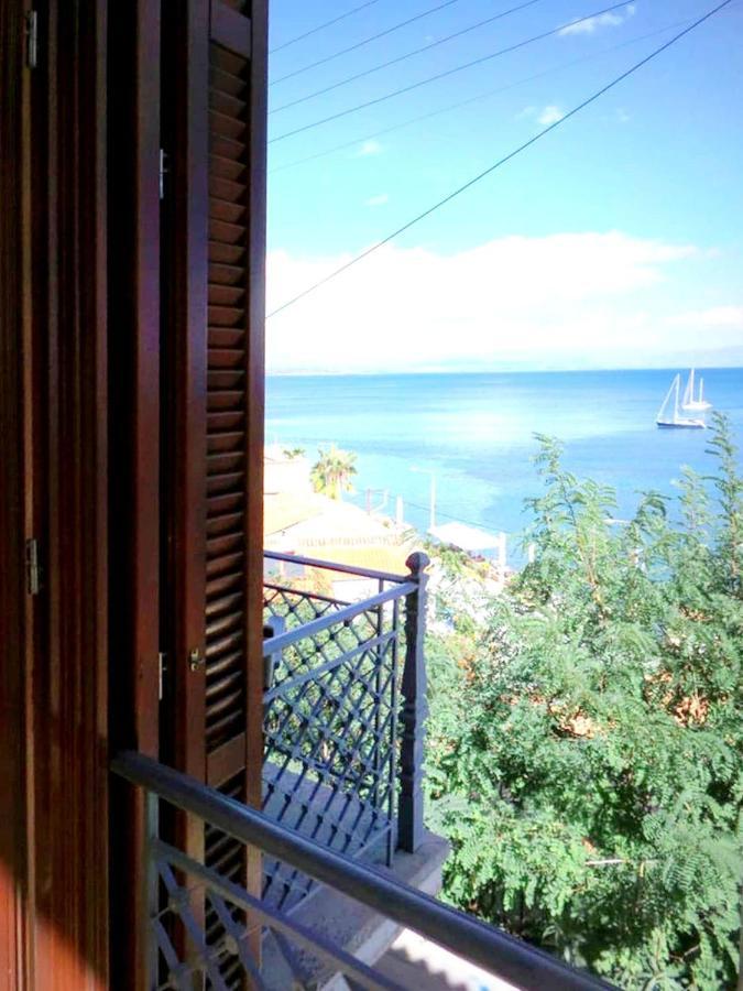 Gytheio Retreat, Panoramic Sea View Apartment Bagian luar foto
