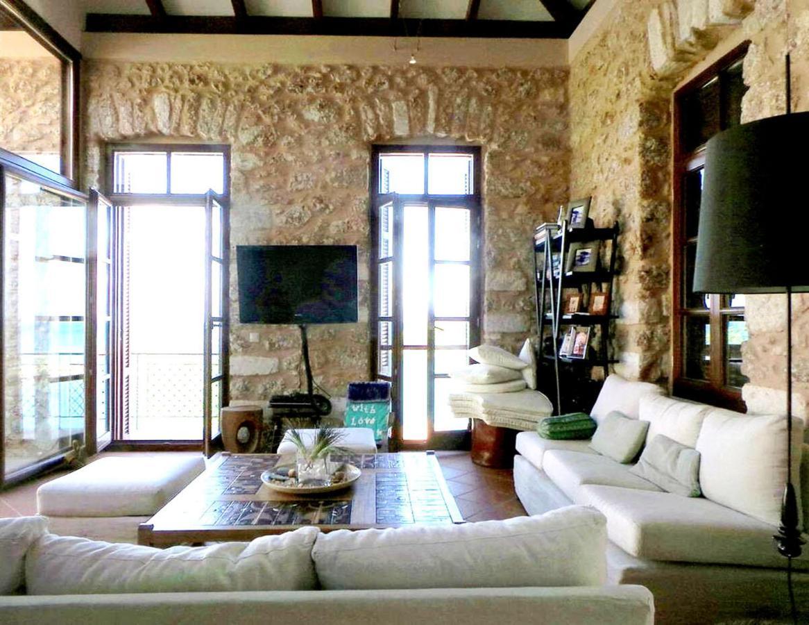 Gytheio Retreat, Panoramic Sea View Apartment Bagian luar foto