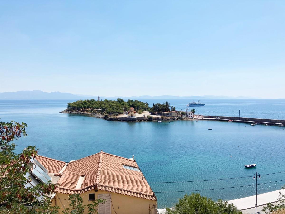 Gytheio Retreat, Panoramic Sea View Apartment Bagian luar foto